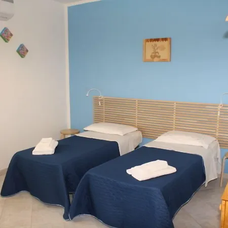 فندق مبيت وإفطار La Maison De Gina 2*